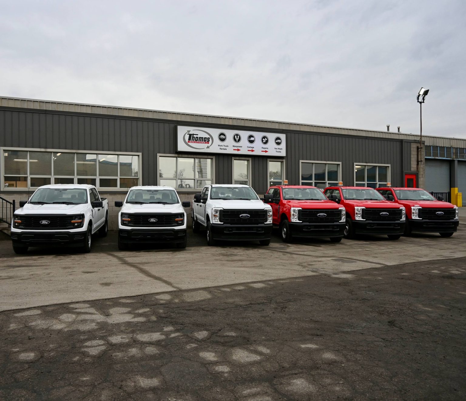 Thomas fleet trucks